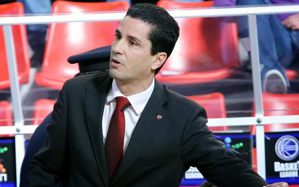 ανανέωσε-ο-σφαιρόπουλος-μειώθηκε-η-πο-2096563