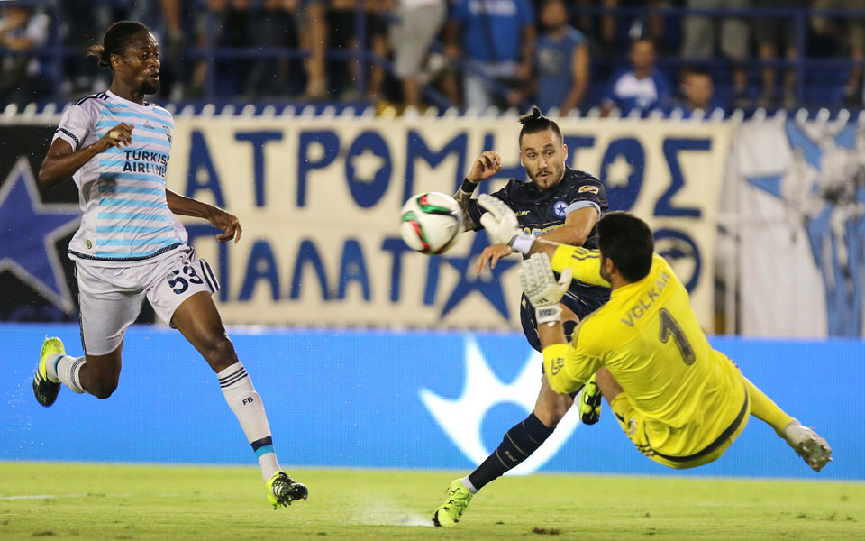 ο-διαιτητής-λύγισε-τον-σπουδαίο-ατρ-2098034