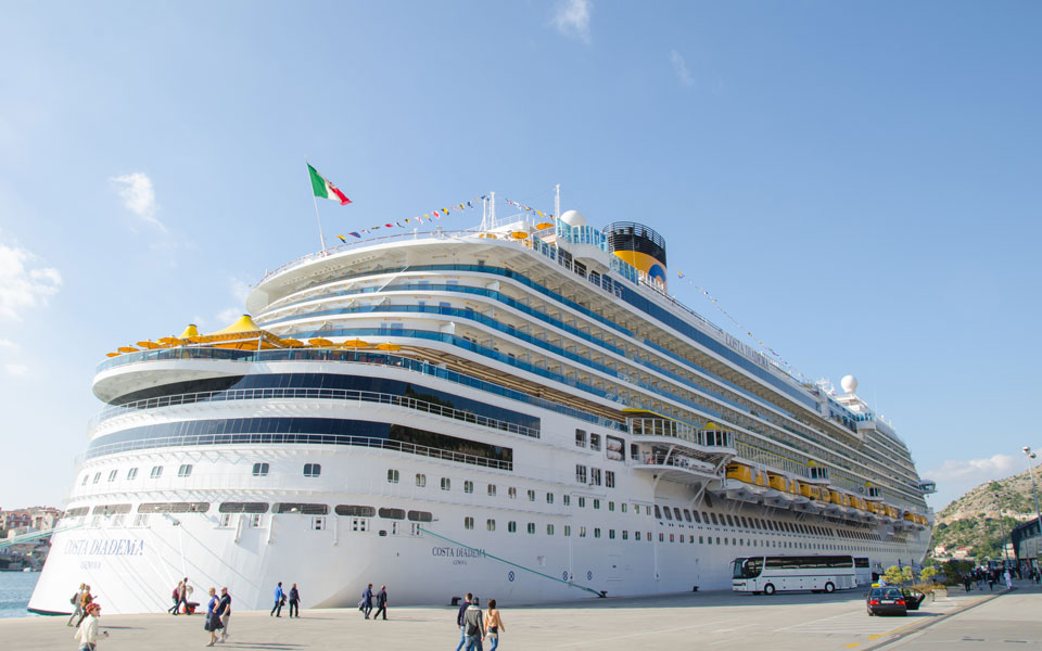 η-costa-cruises-αλλάζει-ρότα-προς-ελλάδα-ισπανία-2097899