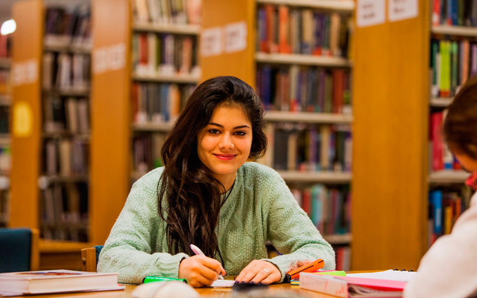 μία-ημέρα-στο-deree-2099324