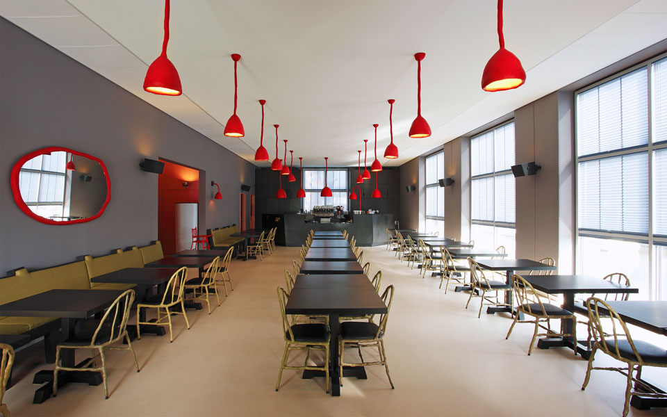 μάαρτεν-μπάας-ο-ντιζάινερ-επίπλων-που-2098995