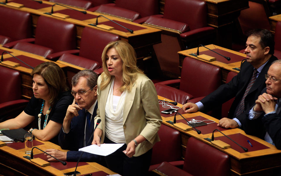 ποτάμι-και-πασοκ-αποδοκιμάζουν-τη-στά-2097894