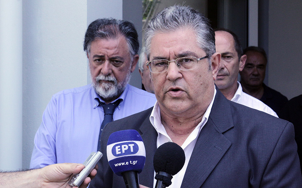 κκε-η-κυβέρνηση-προσπαθεί-να-χρυσώσε-2097013