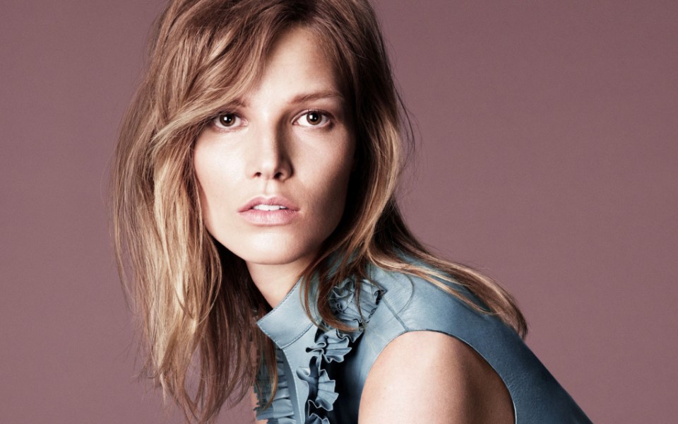 προϊόντα-που-χαρίζουν-ένα-λαμπερό-βλέ-2098444