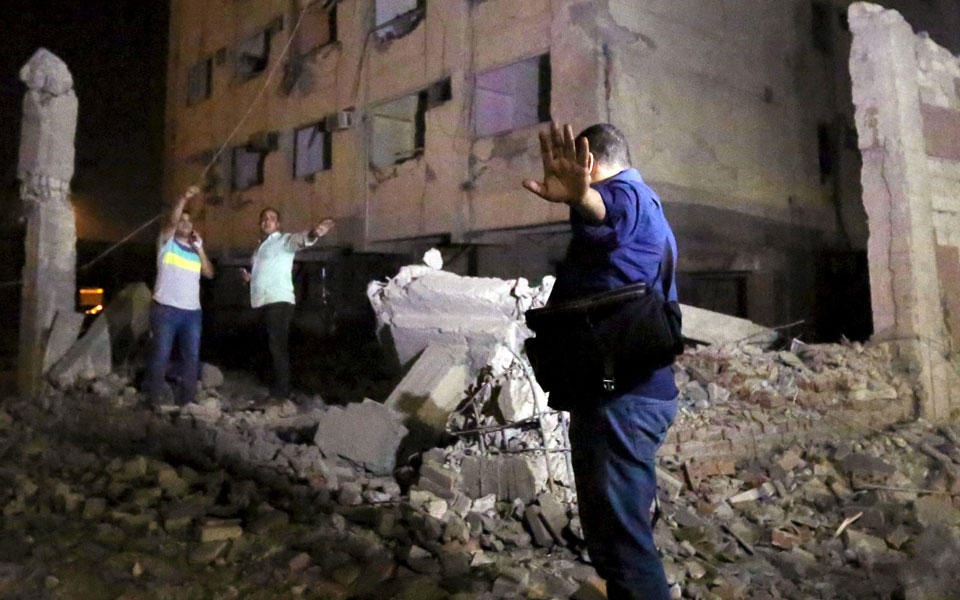 το-isis-βάλλει-κατά-της-αιγύπτου-2098044