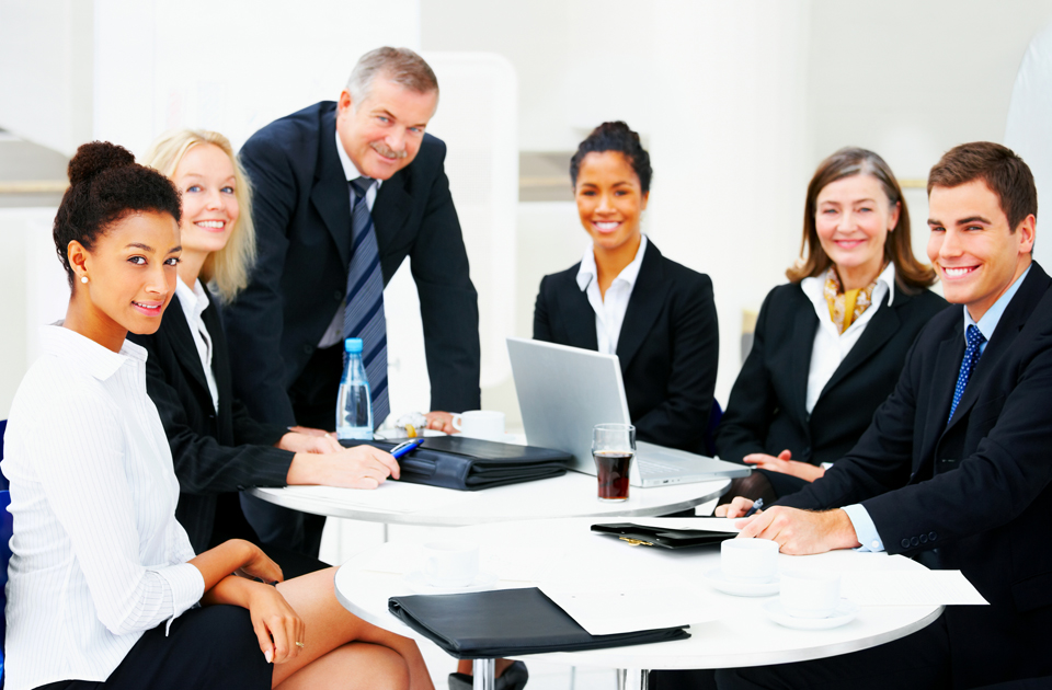 εrnst-young-οι-επιχειρηματίες-πρωτοστατούν-2096057