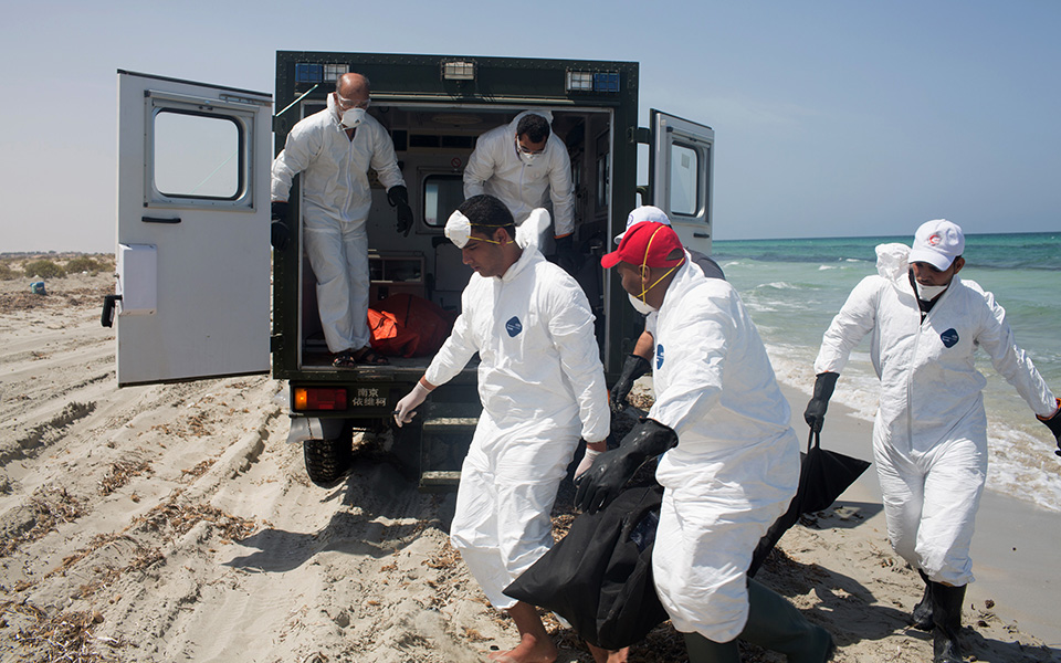 τουλάχιστον-επτά-νεκροί-μετανάστες-α-2099272