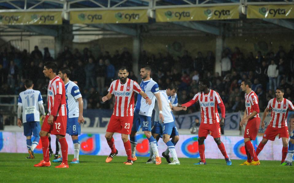 με-επιφύλαξη-πιστοποιητικά-σε-4-ομάδες-2098068