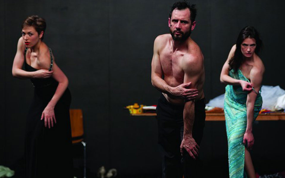 πενθεσίλειες-εν-αφθονία-2097396