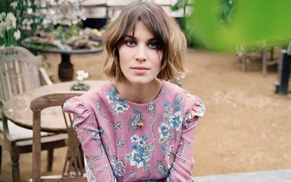 alexa-chung-μια-μοντέρνα-σταχτοπούτα-2096275