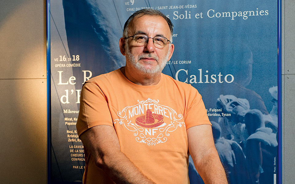 θάνος-μικρούτσικος-εξήντα-χρόνια-γρ-2099309