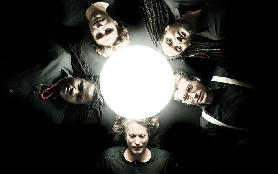 η-τζαζ-αγκαλιάζει-για-τρεις-ημέρες-τη-χ-2098893