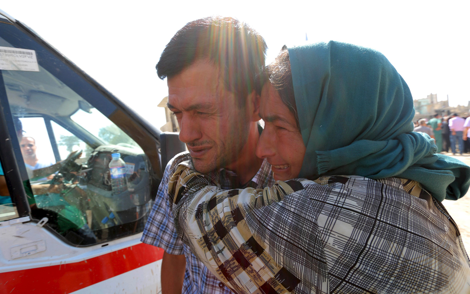 στο-κομπάνι-ετάφησαν-οι-σοροί-των-παιδ-2100003