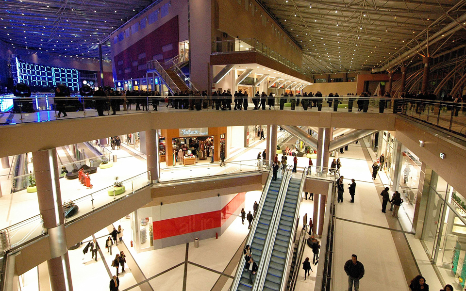 στη-μέγγενη-η-κατανάλωση-πιέσεις-στα-ε-2100084