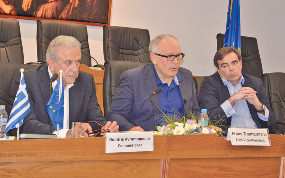 κινητή-υγειονομική-μονάδα-ζητεί-ο-πισ-2100015