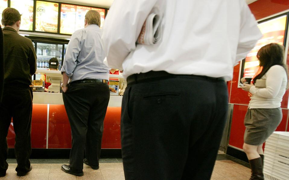 τα-κιλά-αυξάνονται-μαζί-με-την-ηλικία-σ-2103177