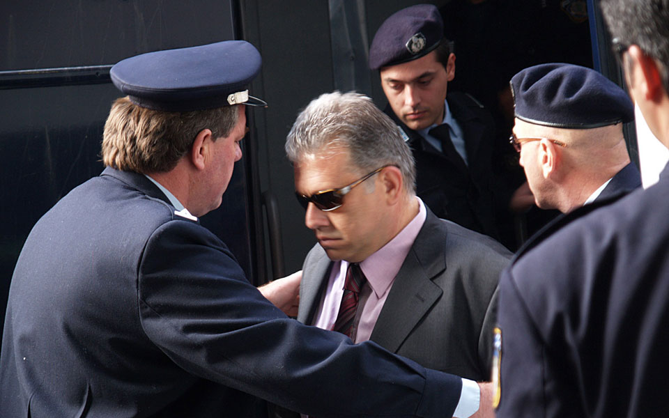 αποφυλακίστηκε-ο-ελληνας-βαρώνος-τη-2100656