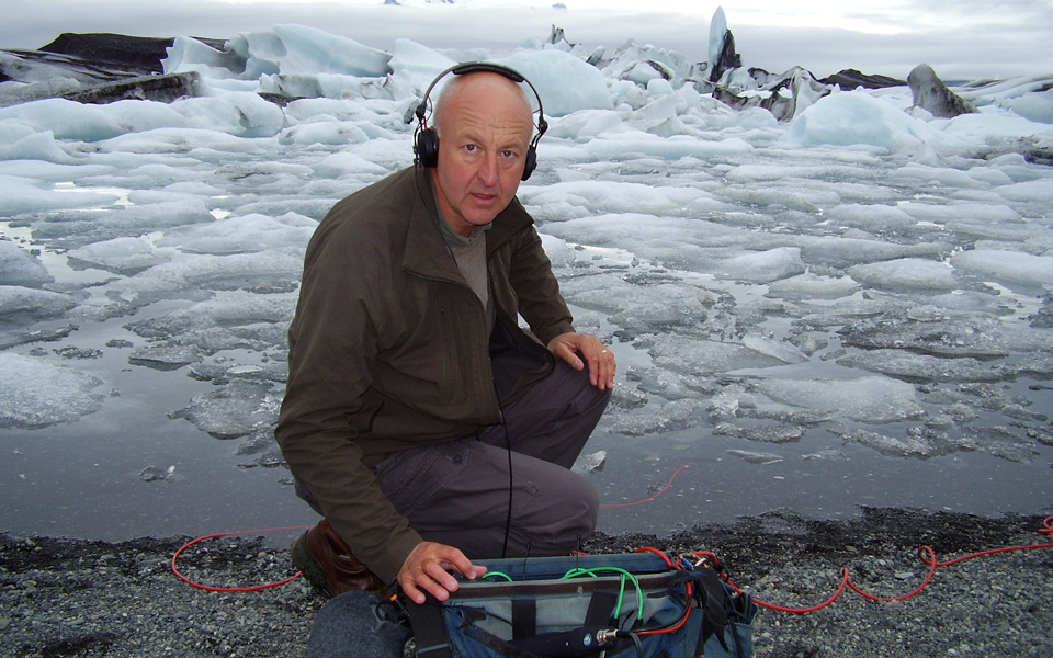 ο-chris-watson-στη-στέγη-2102518