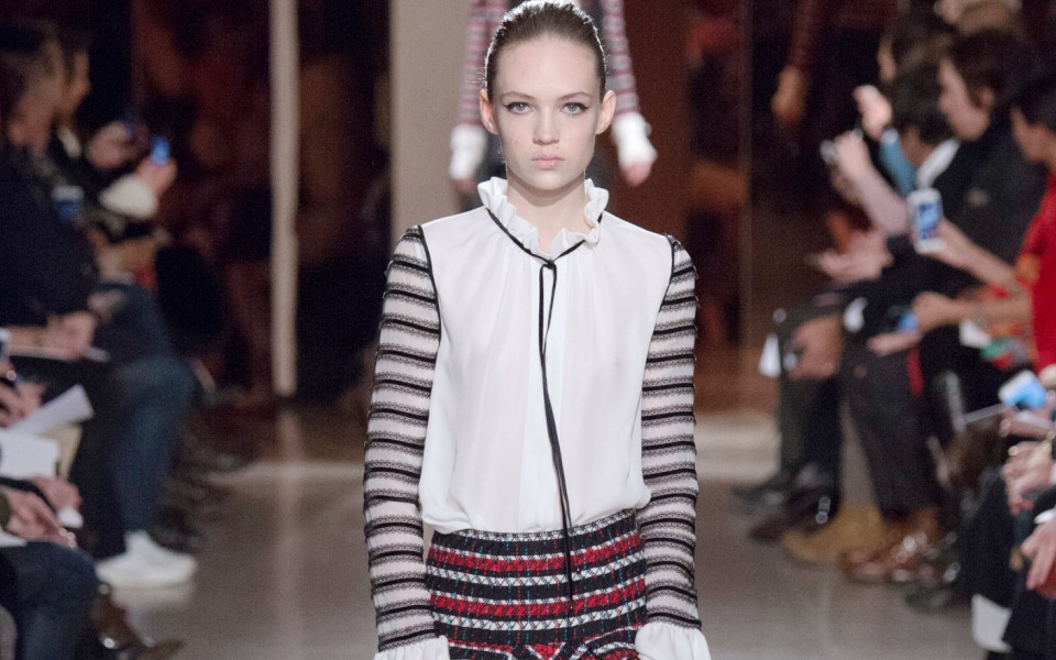 κομψές-φθινοπωρινές-φούστες-2102915