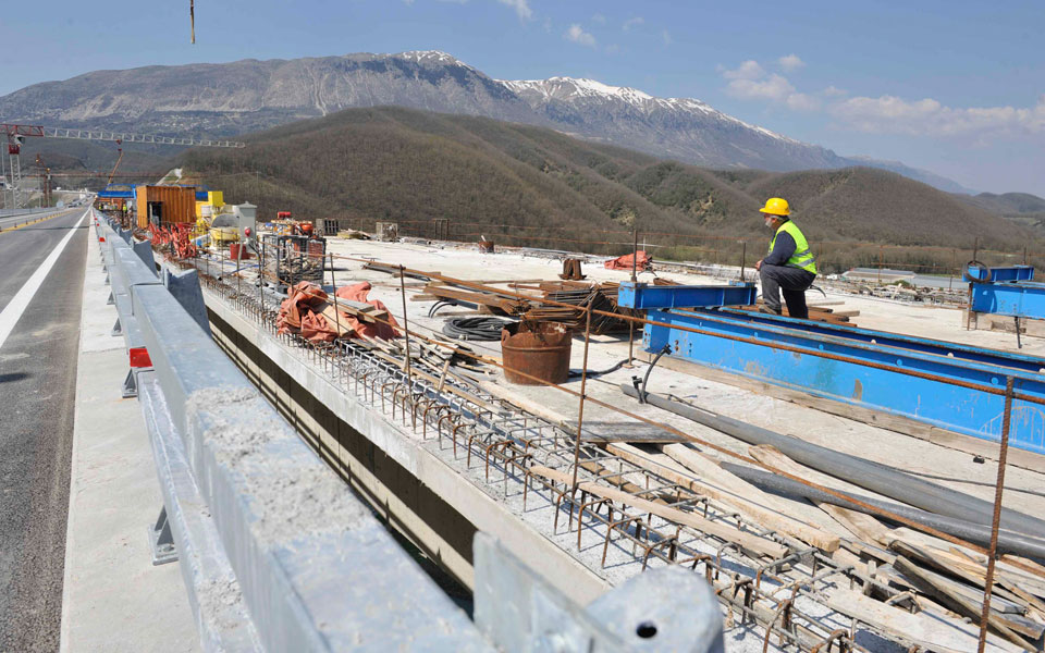 τι-σημαίνει-μείωση-εθνικής-συμμετοχή-2100958