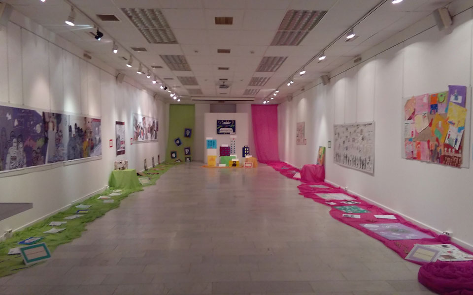 μαθητές-ζωγραφίζουν-τη-δημοκρατία-τη-2101428