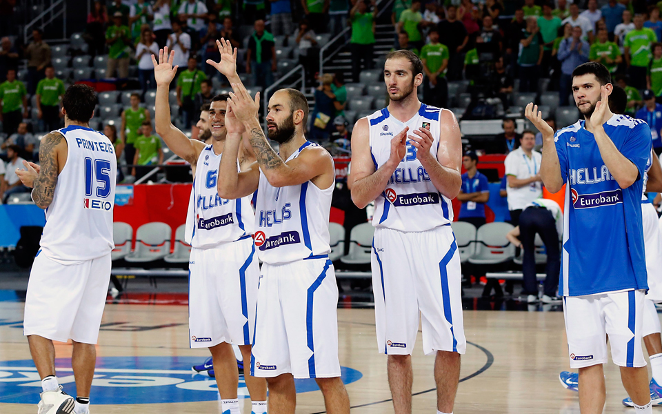 με-βέλγιο-και-στο-βάθος-με-ισπανία-2100870