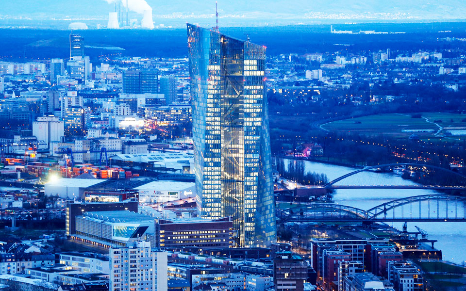 κάνοντας-λόμπινγκ-στη-φρανκφούρτη-γι-2100090