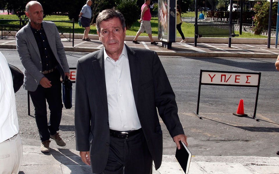 κραυγή-αγωνίας-από-γ-καμίνη-2100517