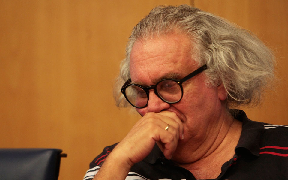 οτι-ακούει-στο-κομμωτήριο-2100747