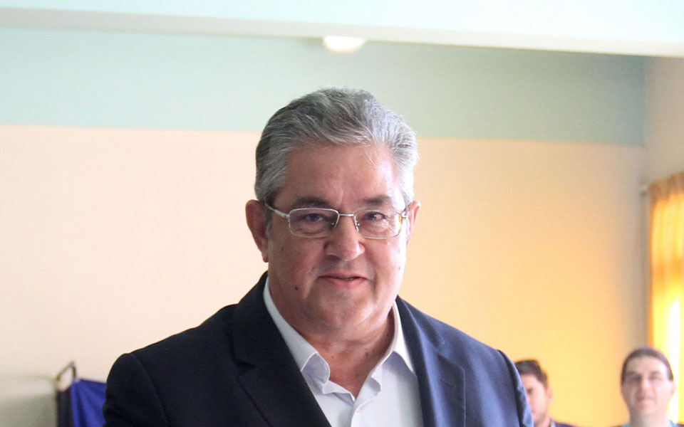 κουτσούμπας-σε-βάρος-των-πολιτών-το-απ-2102224