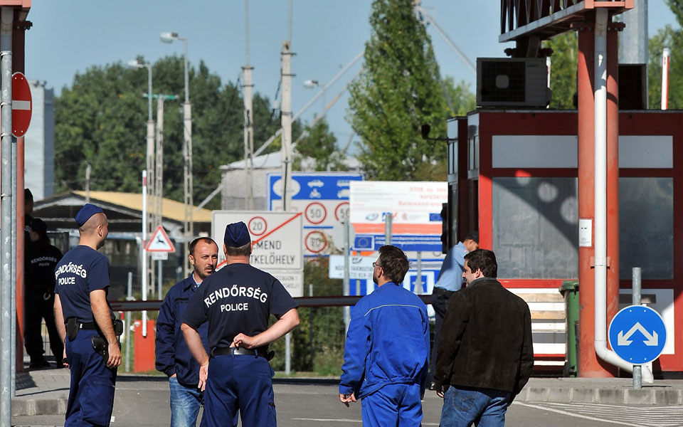 αναβρασμός-για-το-προσφυγικό-2102405