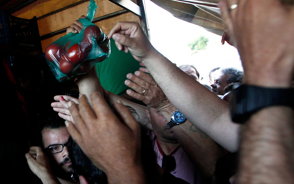 πρόστιμα-σε-υπαίθριους-πωλητές-2101758