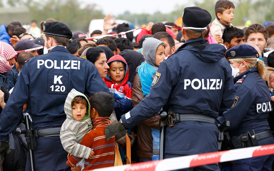 εγκλωβισμό-προσφύγων-φοβάται-η-ελλάδ-2101411