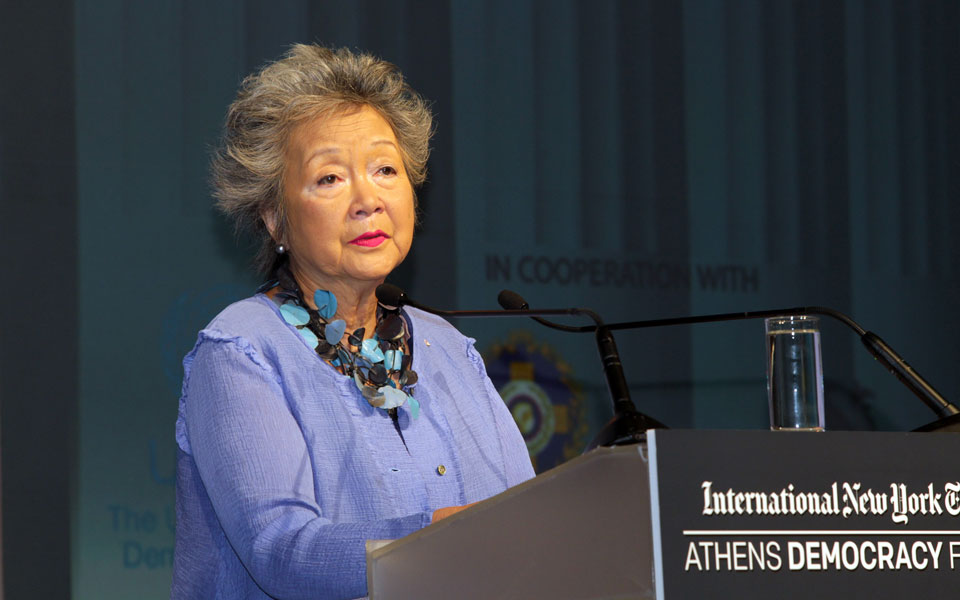 εϊντριεν-κλάρκσον-κοινή-πολιτική-γι-2101809