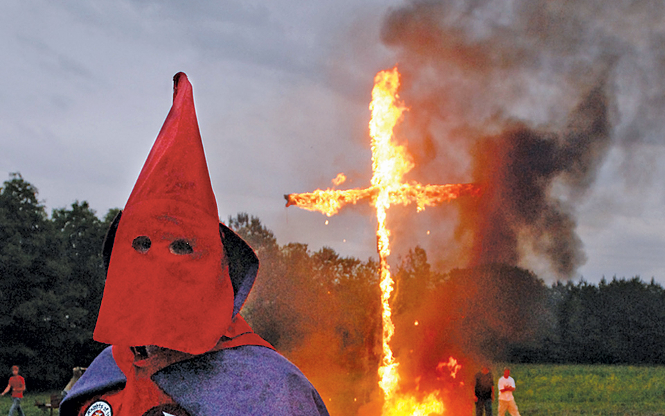 ρητορική-του-μίσους-και-ελευθερία-της-2107903