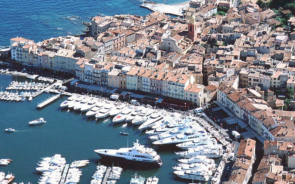 μεγάλη-ζήτηση-μικρή-προσφορά-στη-γαλλ-2105531