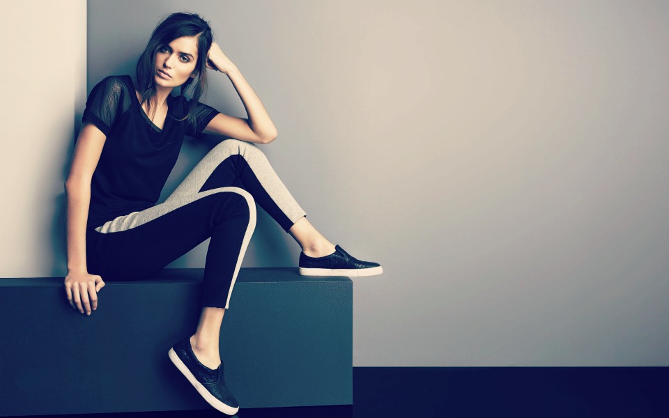 10-ζευγάρια-παπούτσια-που-κάθε-γυναίκα-π-2107073