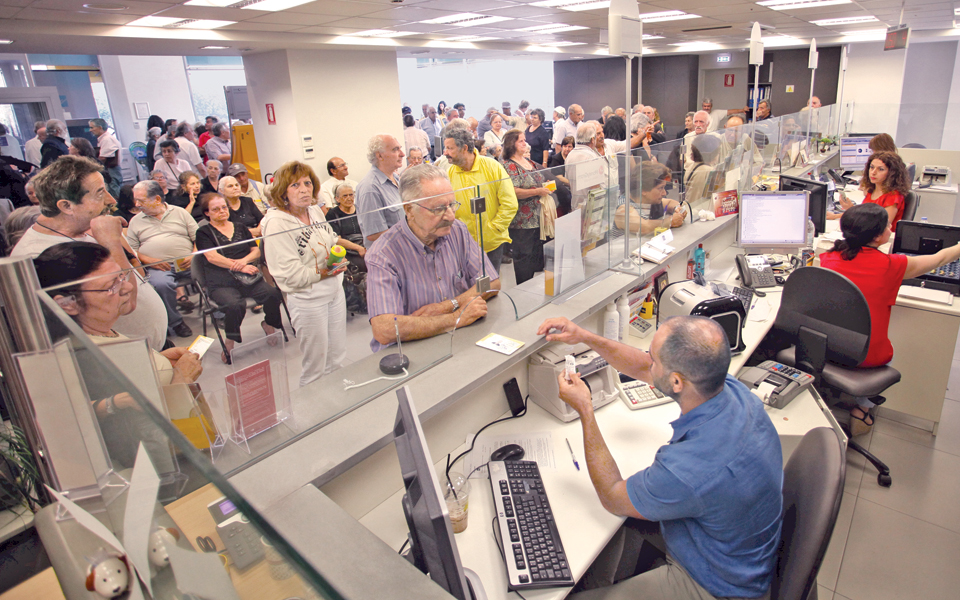 ιδιωτικά-κεφάλαια-4-δισ-θέλουν-οι-τράπε-2108419