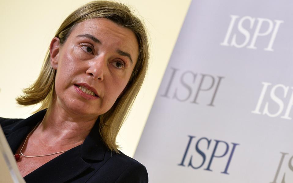 φ-μογκερίνι-η-εε-κινδυνεύει-με-διάλυση-2108151