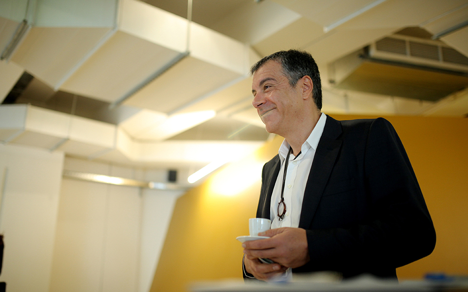 θεοδωράκης-οι-αλλαγές-στο-ποτάμι-θα-εκ-2106341