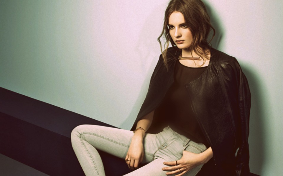 μοντέρνο-rock-look-4-βασικά-κομμάτια-2107462