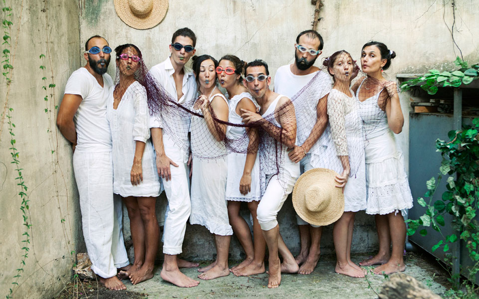 για-την-απληστία-και-για-το-πώς-μπορούμ-2106390