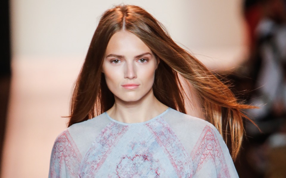 ξηρά-μαλλιά-ενυδάτωση-με-2-φυσικά-συστα-2104288