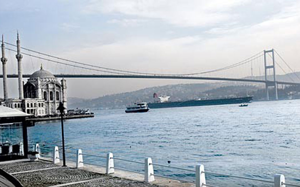 οι-αραβες-αγοράζουν-στην-τουρκία-2106557