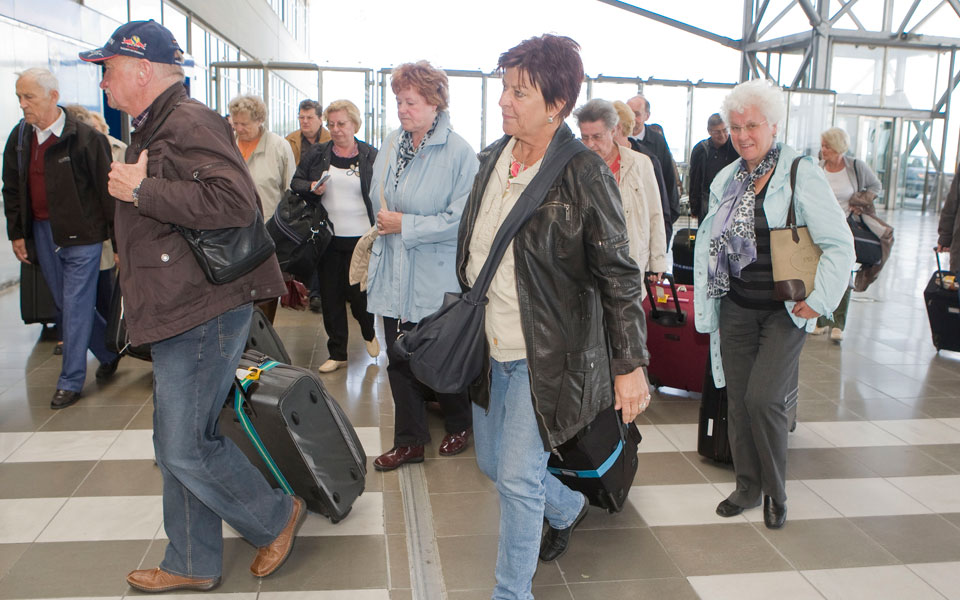 ανησυχητικά-μηνύματα-για-τον-τουρισμ-2104346