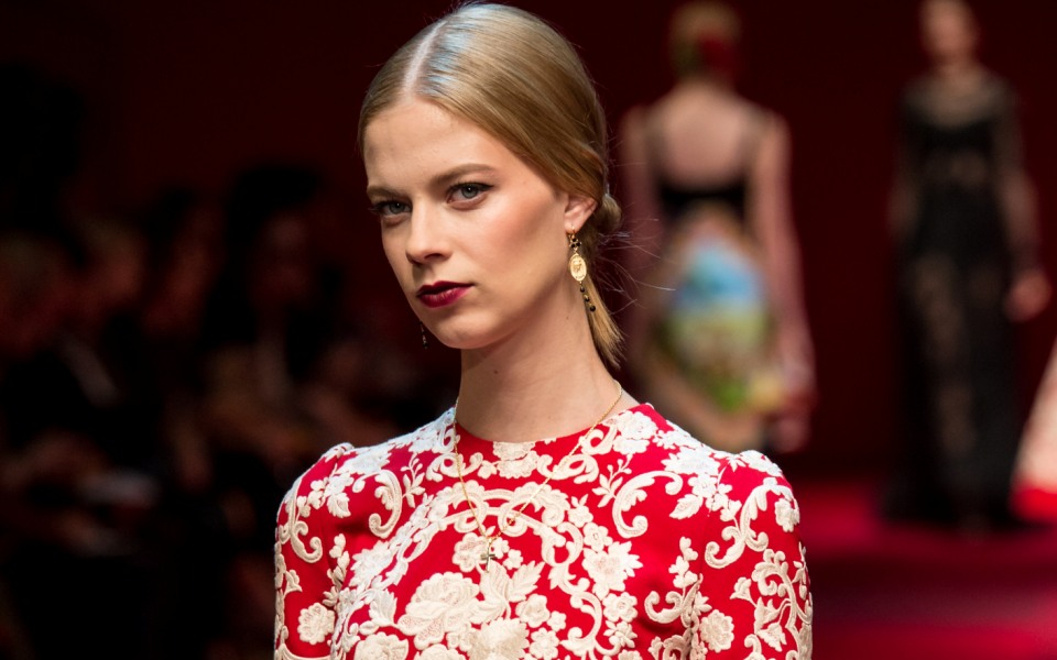 μπορντό-κραγιόν-το-απόλυτο-χρώμα-του-φ-2107071