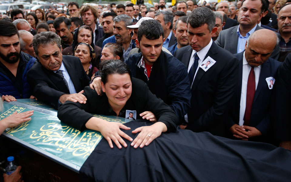 νταβούτογλου-είμαστε-κοντά-στην-ταυ-2105765