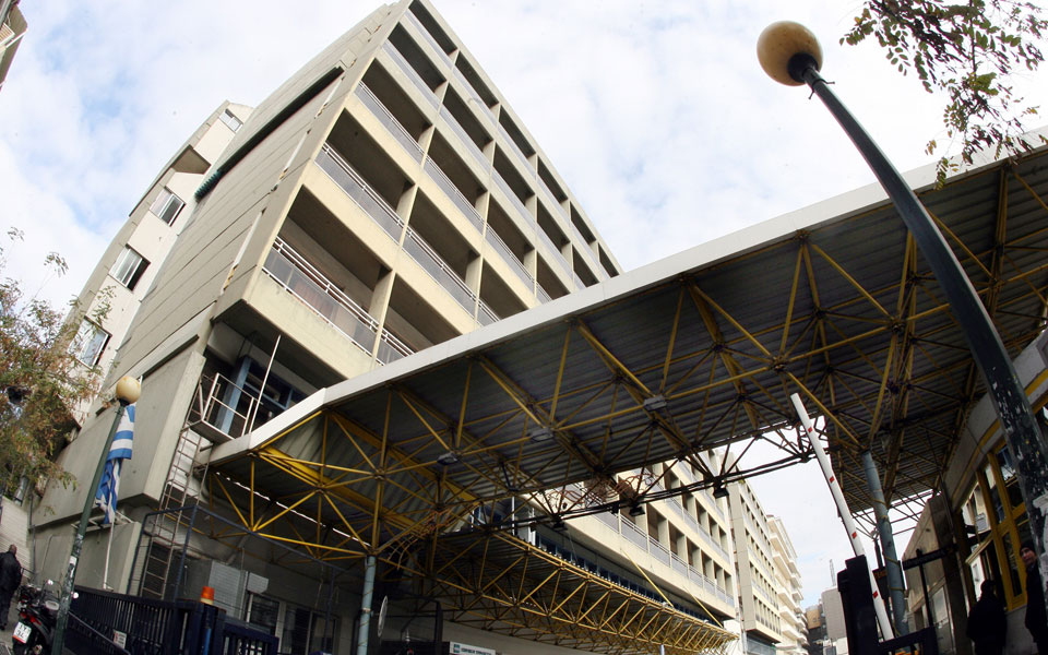 η-λύση-δρομολογήθηκε-αλλά-κλίνες-μεθ-κ-2105937