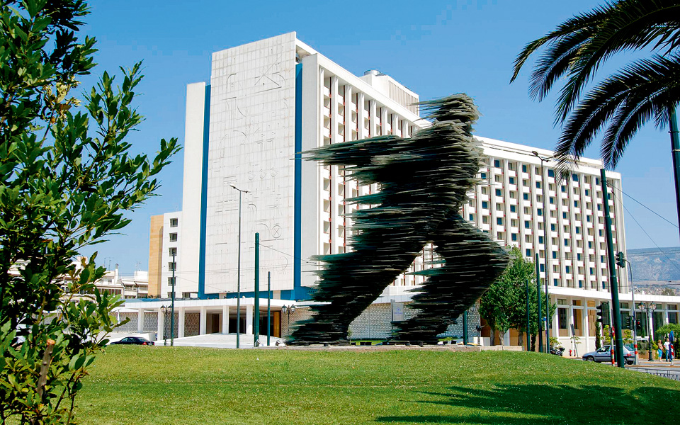 to-hilton-έγινε-ροζ-διαδώστε-το-2107237