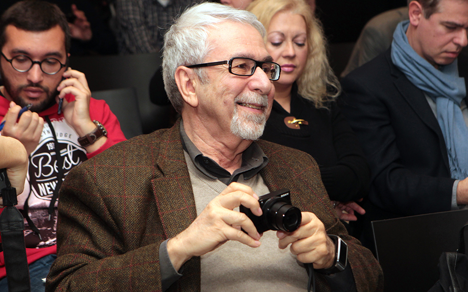 νίκος-δήμου-η-ελλάδα-πέρασε-από-πάνω-μο-2105673